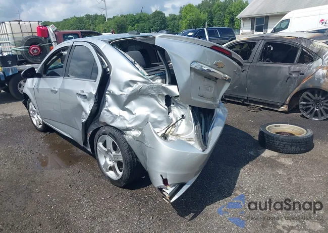 1G1JE5SB5F4202862: 42733289