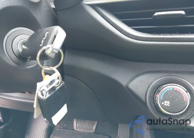 3KPF24AD2RE789740: 42733407