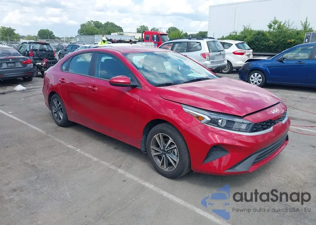 3KPF24AD2RE789740: 42733407