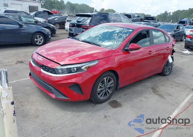 3KPF24AD2RE789740: 42733407