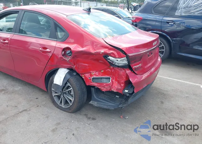 3KPF24AD2RE789740: 42733407