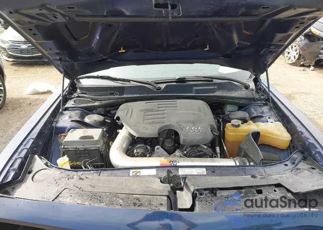 2C3CDYAG8DH578686: 42733579