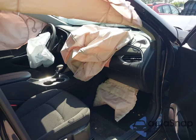 1G1ZD5ST9PF223931: 42733602