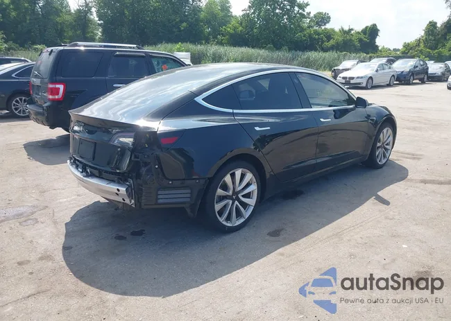 5YJ3E1EAXKF417006: 42733685