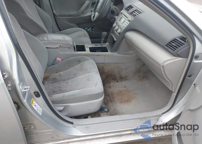 4T1BF3EK6AU564163: 42732853