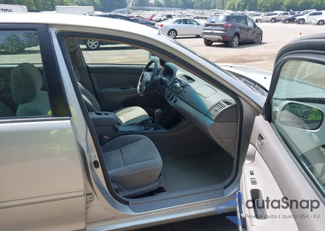 4T1BE32K02U512603: 42732904