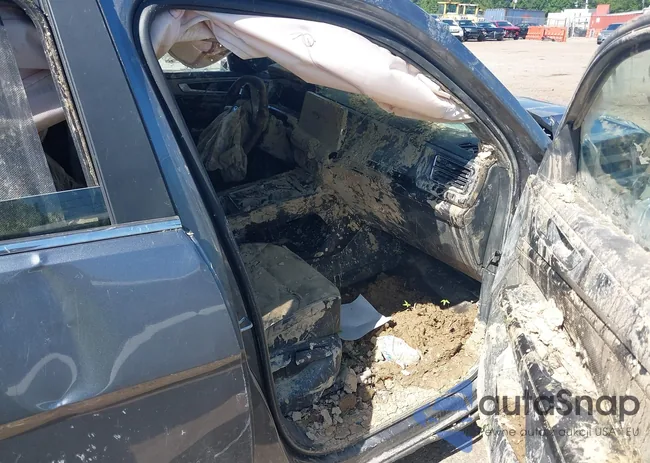 1V2HE2CA2RC216298: 42732914