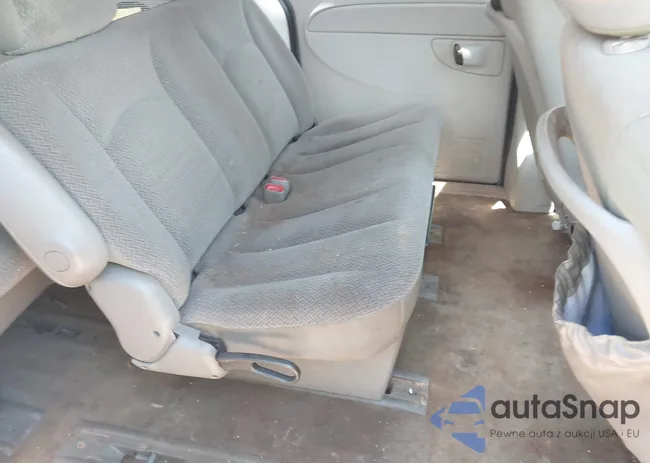 1A4GP45R16B720438: 42732924