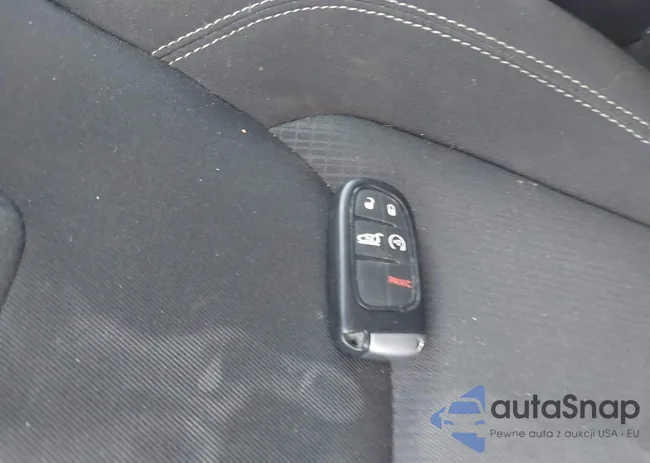 1C4PJMCB0FW775159: 42732932