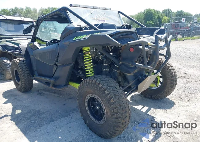 3JBVDAV49LK001076: 42733125