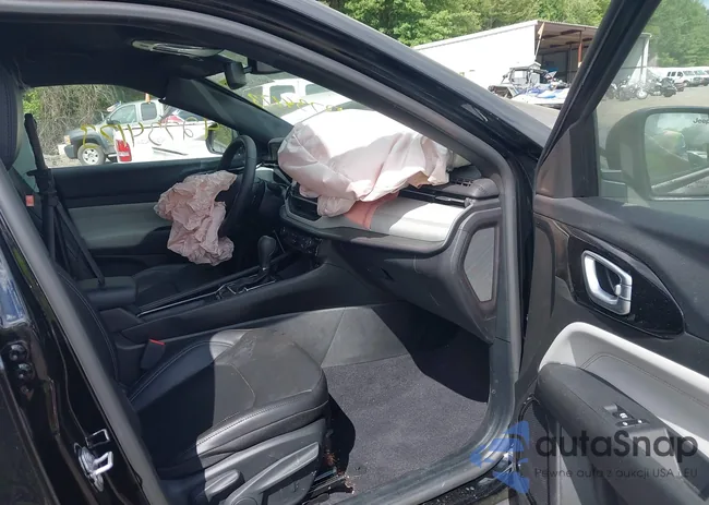 3C4NJDCN6ST551962: 42734173