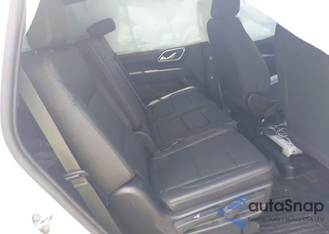 1GNSKLED2NR151237: 42734215