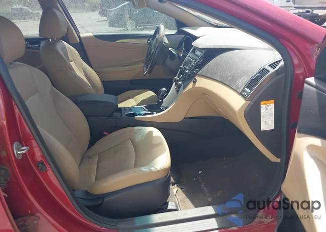 KMHEC4A40CA047013: 42734590