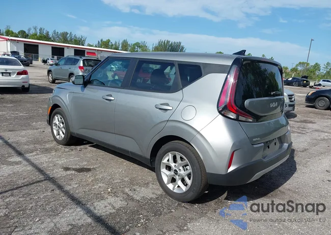 KNDJ23AU4S7931953: 42733795