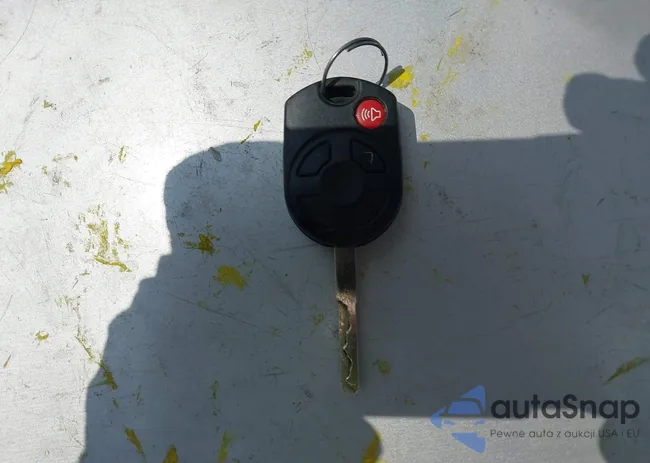 1FMCU0GD9HUD52472: 42733878