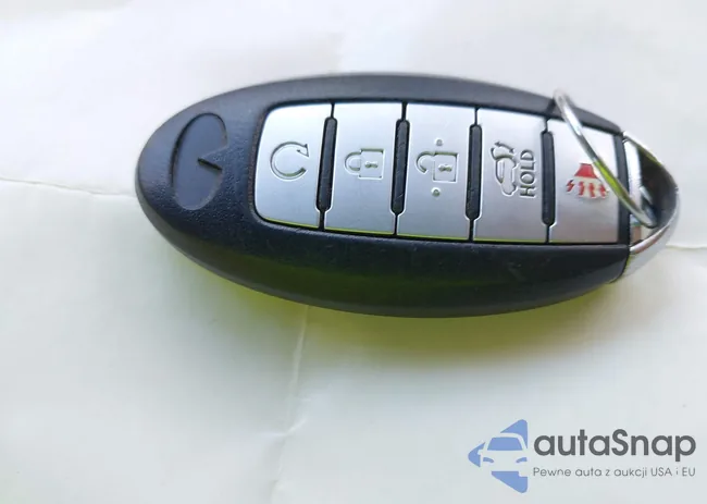 5N1AL0MM4EC503881: 42735209