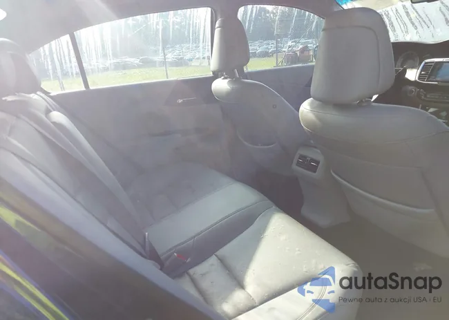 1HGCR2F82GA184794: 42735247