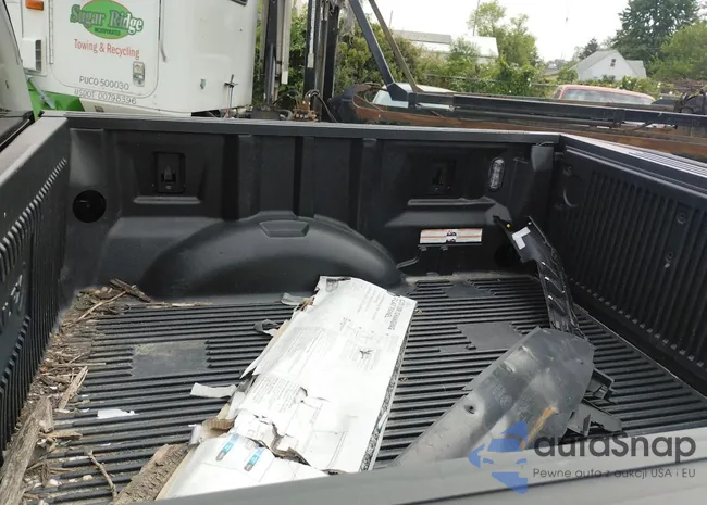 1FTEW1EP4JFC84490: 42735250