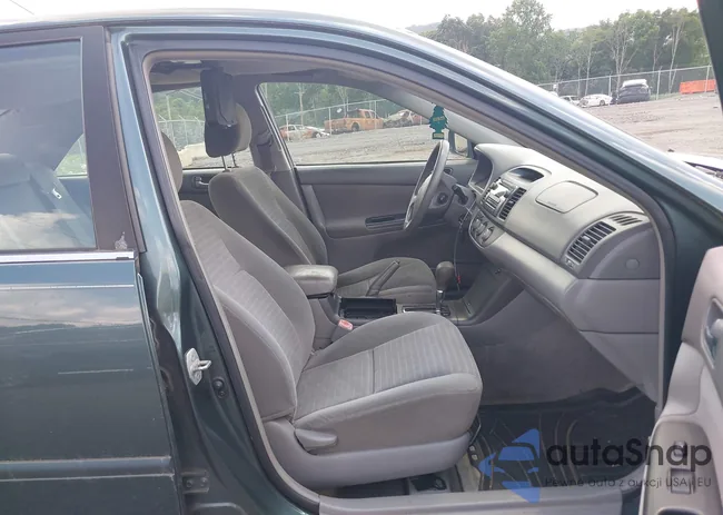 4T1BE32K15U410179: 42735346