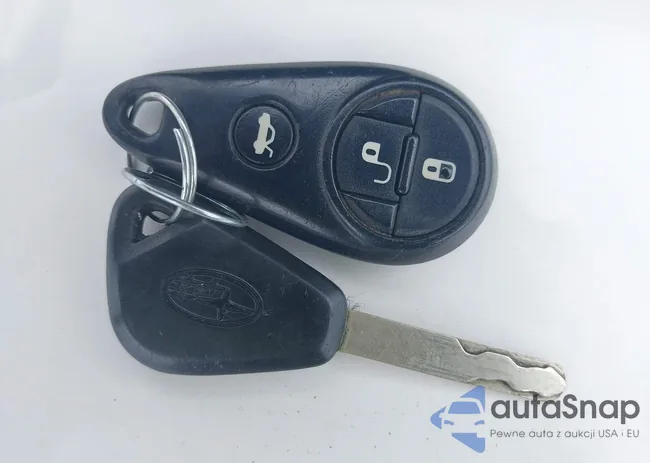 JF1GH63658H825514: 42735385