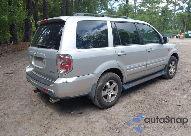 2HKYF18626H556743: 42735574