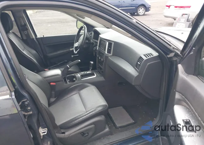 1J4PR4GK8AC116494: 42735703