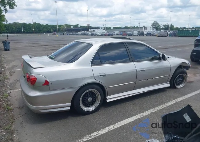 1HGCG6678WA162513: 42734908