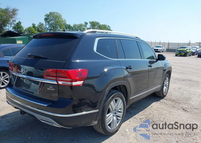 1V2NR2CA7JC503227: 42735061