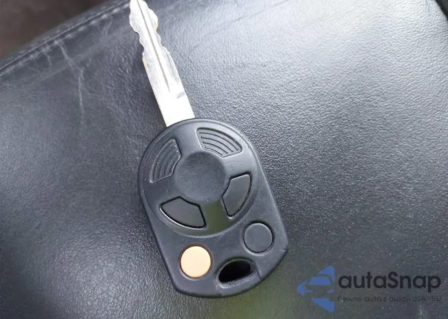 1FMCU0E75CKB82810: 42736345