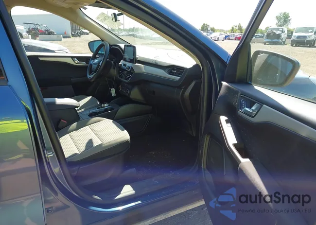 1FMCU0G62LUC41899: 42736423