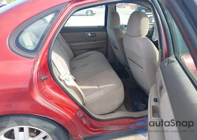 1FAFP53U2YA248585: 42736424