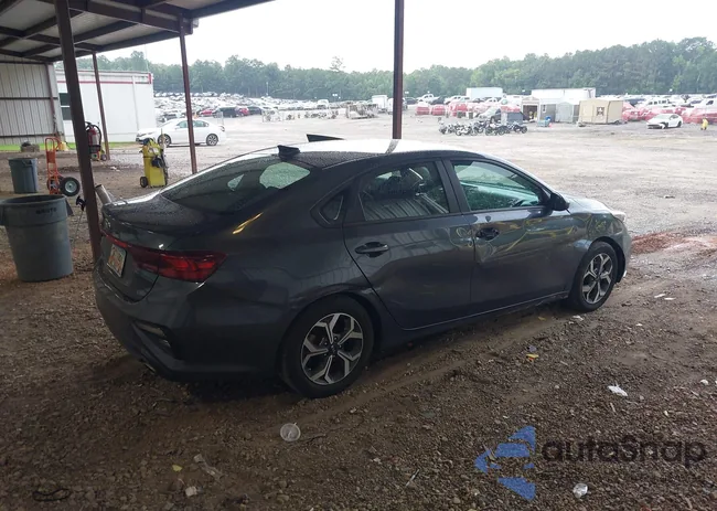 3KPF24AD7ME350378: 42736507