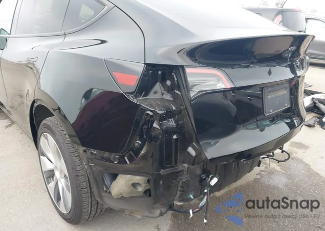 5YJYGDEE4MF256319: 42736549