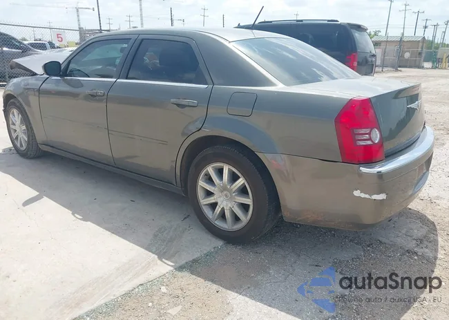 2C3KA33G68H255957: 42736558