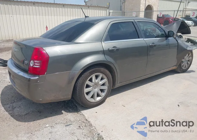 2C3KA33G68H255957: 42736558