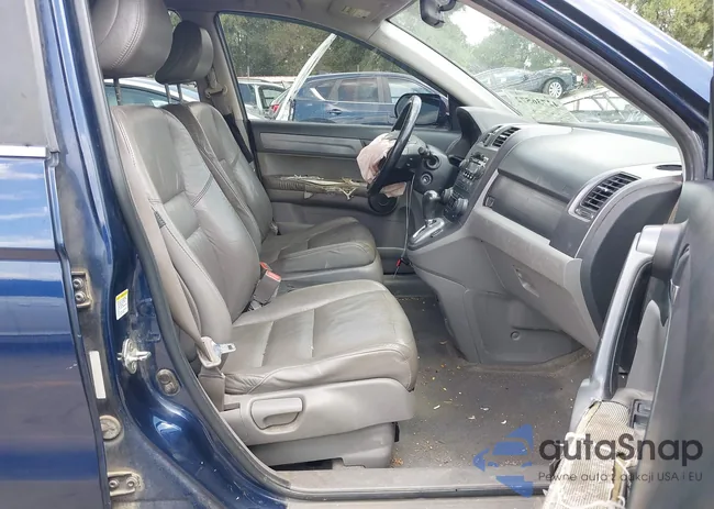 5J6RE38719L028102: 42736572