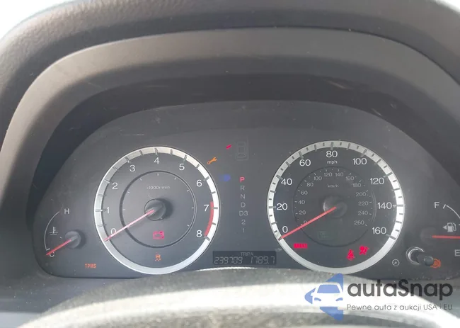 1HGCP2F40BA039491: 42735785