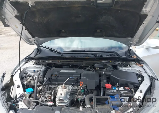 1HGCR2F76DA124861: 42735891