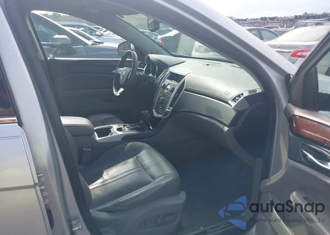 3GYFNAEY8BS630306: 42736064