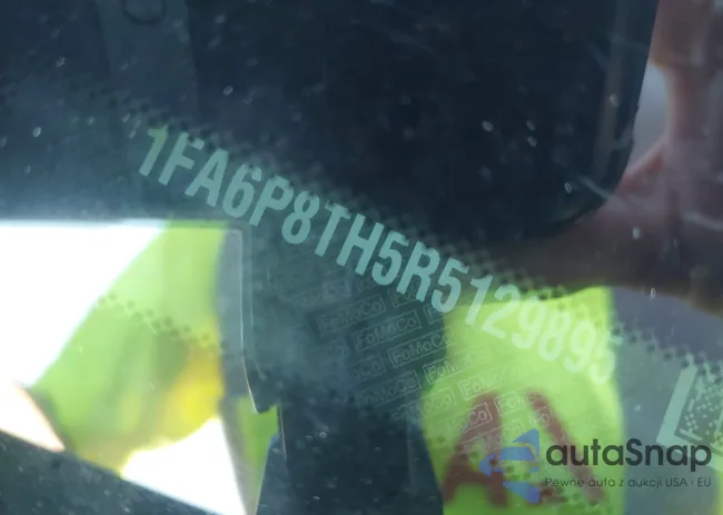 1FA6P8TH5R5129895: 42736100