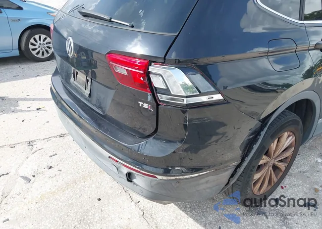 3VV3B7AX0JM178597: 42736122