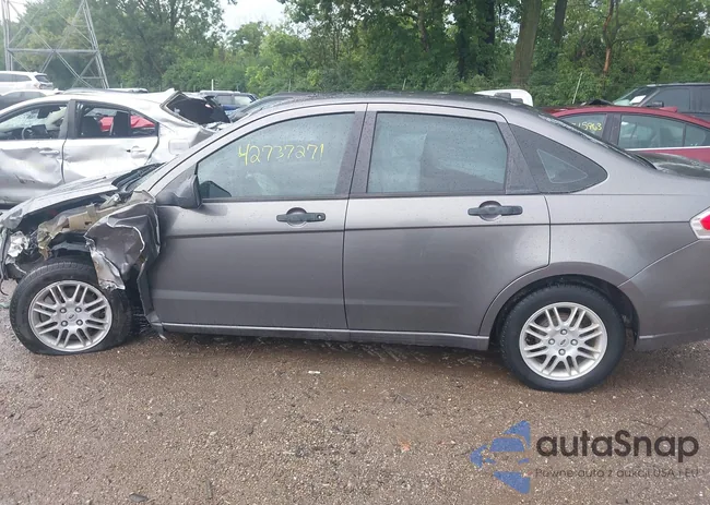 1FAHP3FNXAW164525: 42737271