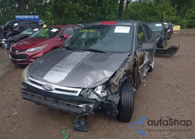 1FAHP3FNXAW164525: 42737271