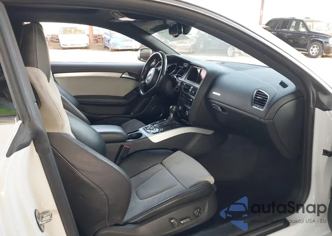 WAUVGAFRXDA026244: 42737320