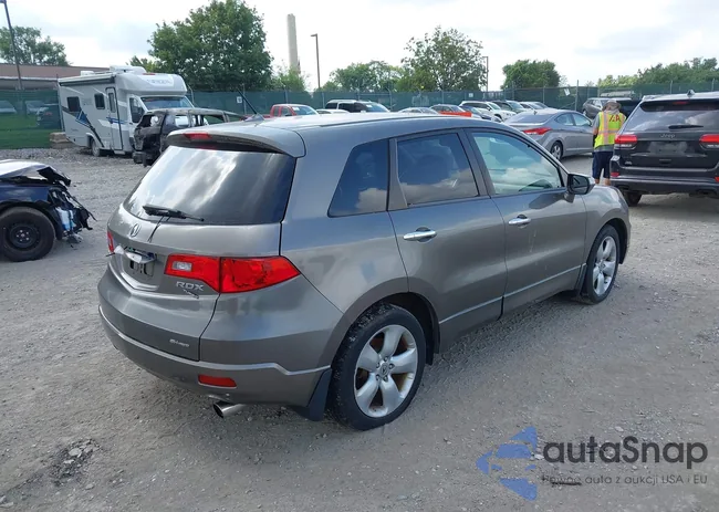 5J8TB182X8A016524: 42737355