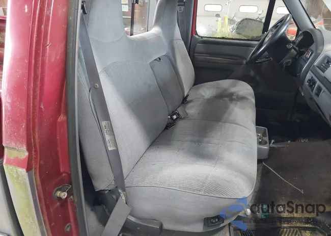 1FTHF26H8VEA42999: 42737491