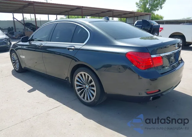 WBAKA8C50BCY36577: 42737533