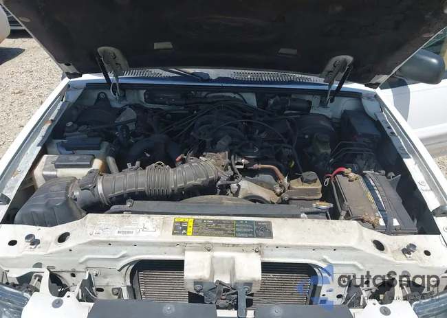 1FMZU67E83UC58064: 42737587