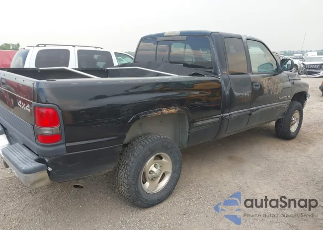 3B7HF13Z6XM543409: 42737088