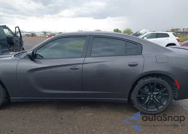 2C3CDXBG9HH643611: 42737104